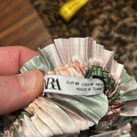 Zara Printed Pleated Multi Print Floral Contemporary Feminine Cottage Core Dress - Picture 15 of 16